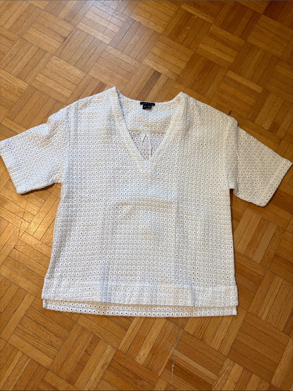 Theory Women's White Eyelet V-Neck Top